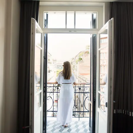 Antigon Urban Chic Hotel, 5*