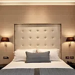 Antigon Urban Chic Hotel, 5*