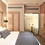 Hotel Antigon Urban Chic Hotel,