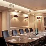 Antigon Urban Chic Hotel,