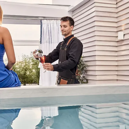 Antigon Urban Chic Hotel, فندق سالونيك