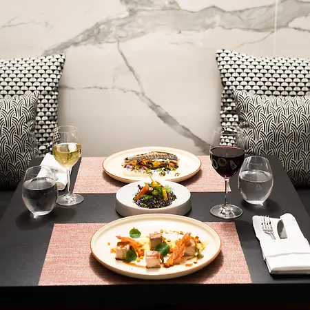 فندق Antigon Urban Chic Hotel, سالونيك