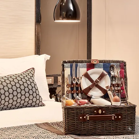 فندق Antigon Urban Chic Hotel, سالونيك