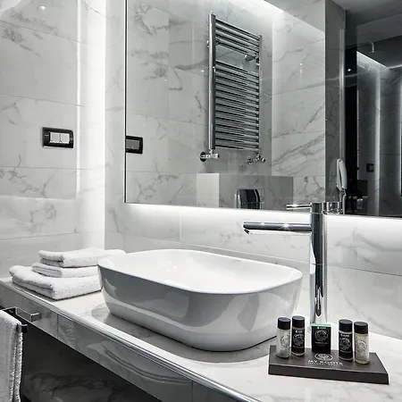 Antigon Urban Chic Hotel, 5*