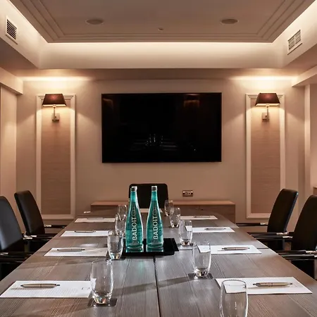 Antigon Urban Chic Hotel,