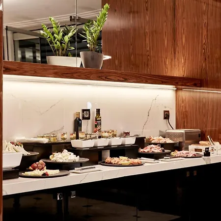 Antigon Urban Chic Hotel By Ghh Отель 5*