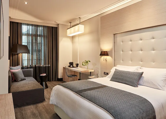 Antigon Urban Chic Hotel, Otel