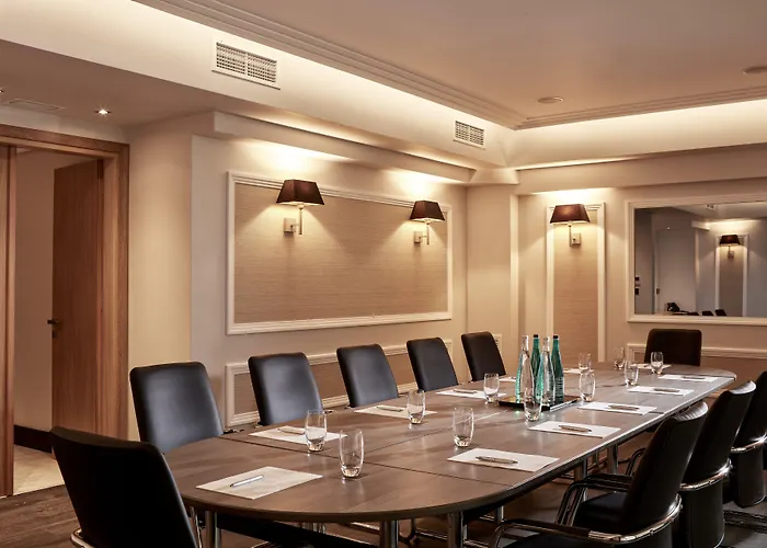 Antigon Urban Chic Hotel,