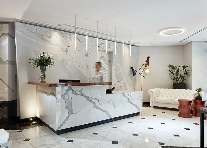 Antigon Urban Chic Hotel, 5*