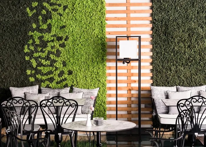 Hotel Antigon Urban Chic Hotel,